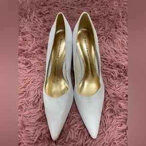 Delicious Brand Heels, Size 8.